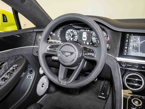 Used 2024 Bentley Continental GT Speed image 23
