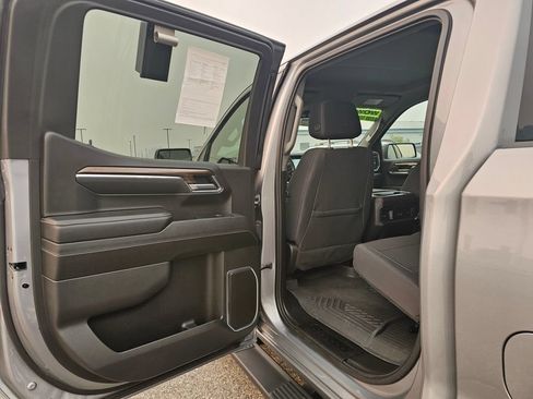 Certified 2024 Chevrolet Silverado 1500 RST w/ Z71 Off-Road Package AWD/4WD image 23