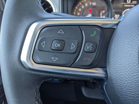 Certified 2025 Jeep Wrangler Unlimited Sahara image 27