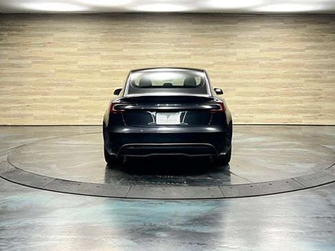 Used 2025 Tesla Model 3 Long Range RWD image 17