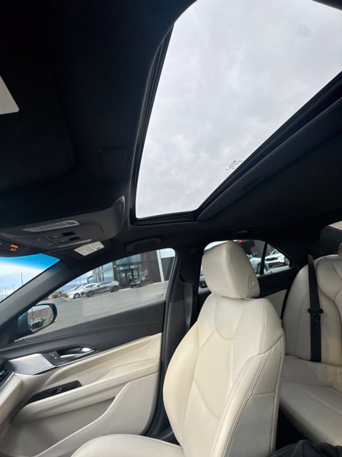 Used 2024 Cadillac CT4 Luxury w/ Sun And Sound Package RWD image 21