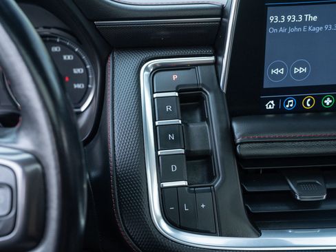 Used 2021 Chevrolet Tahoe RST image 14