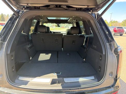 Used 2024 Cadillac XT6 Sport w/ Technology Package AWD/4WD image 6