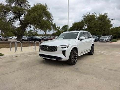 New 2026 Volvo XC90 T8 Ultra w/ Protection Package Premier image 2