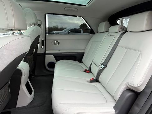 Used 2024 Hyundai Ioniq 5 Limited image 20