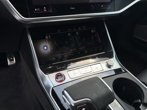 Used 2023 Audi RS 7 Sportback AWD/4WD image 30