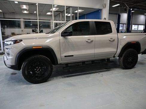 New 2026 GMC Canyon Elevation w/ Convenience Package image 10