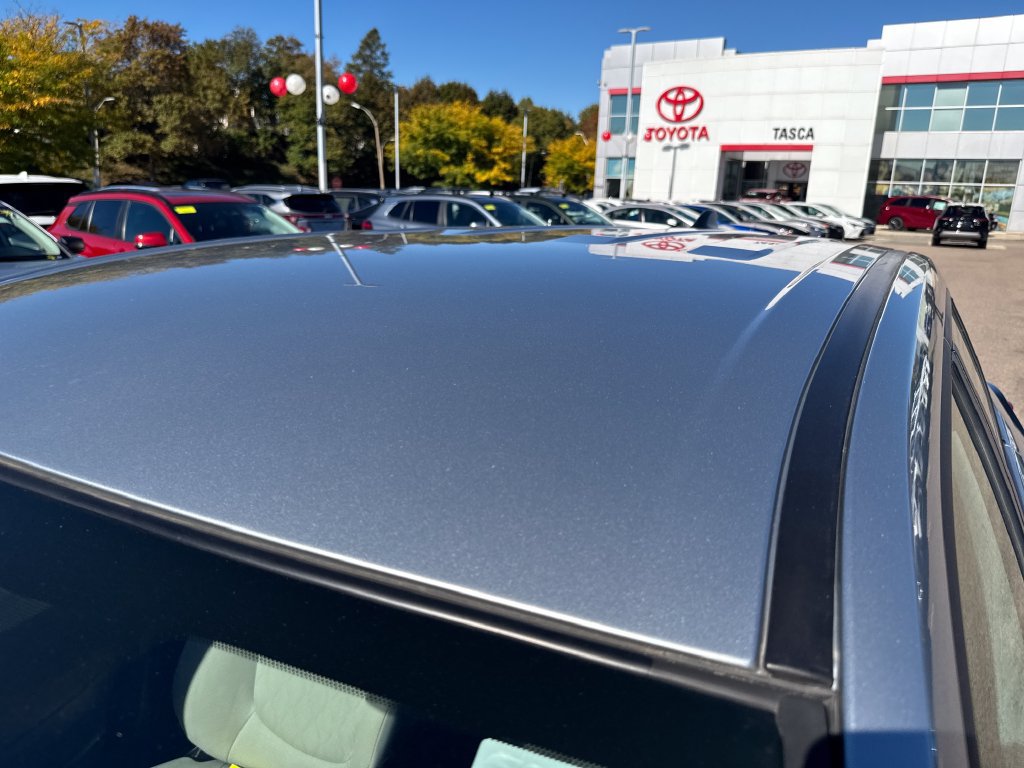 Used 2024 Toyota Corolla Cross L AWD/4WD image 44