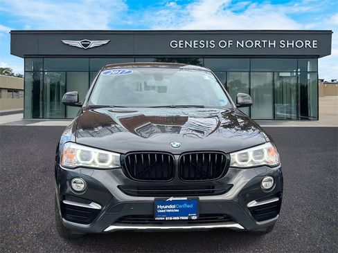 Used 2017 BMW X4 xDrive28i image 2
