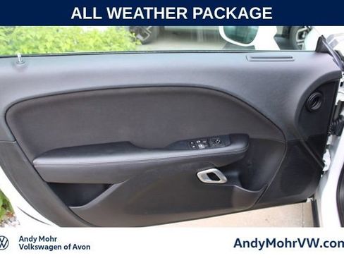 Used 2020 Dodge Challenger SXT w/ Driver Convenience Group AWD/4WD image 17