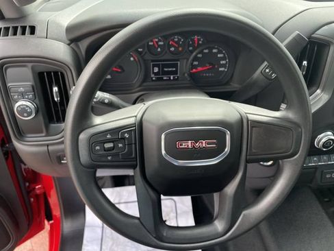 Used 2025 GMC Sierra 1500 Pro w/ Convenience Package RWD image 11