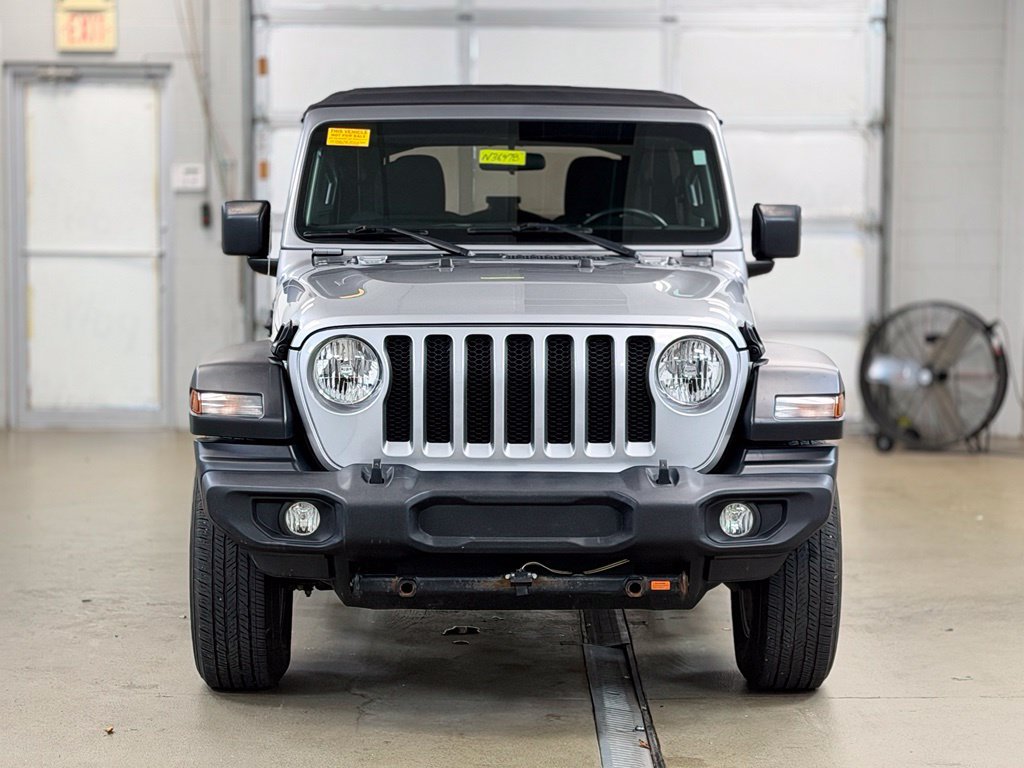 Used 2020 Jeep Wrangler Unlimited Sport S AWD/4WD image 2