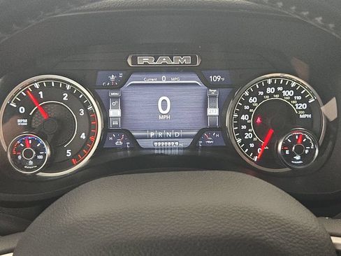 Used 2024 RAM 2500 Laramie w/ Safety Group AWD/4WD image 17