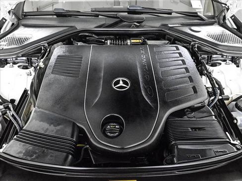 Certified 2025 Mercedes-Benz E 450 4MATIC Sedan w/ Multicontour Seating Package image 25