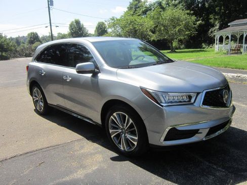 Used 2017 Acura MDX w/ Technology Package AWD/4WD image 3
