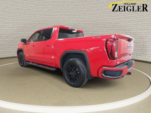 Used 2023 GMC Sierra 1500 Elevation image 7