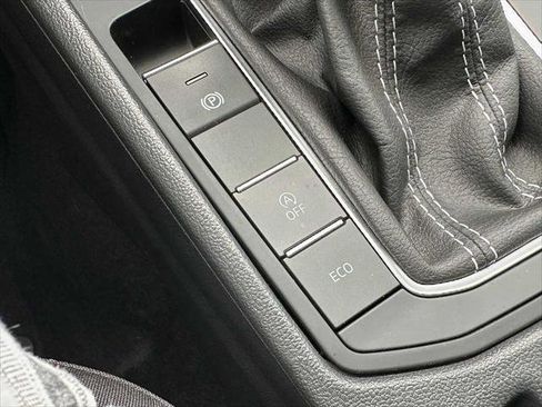 Used 2024 Volkswagen Jetta Sport image 27