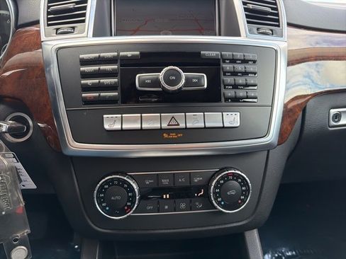 Used 2013 Mercedes-Benz ML 350 4MATIC image 27