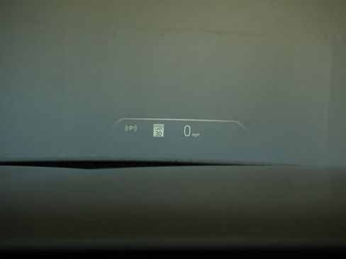 Used 2023 BMW 740i image 15