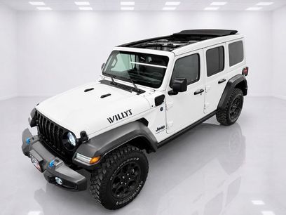 Used 2023 Jeep Wrangler Unlimited w/ Sun & Screen Package