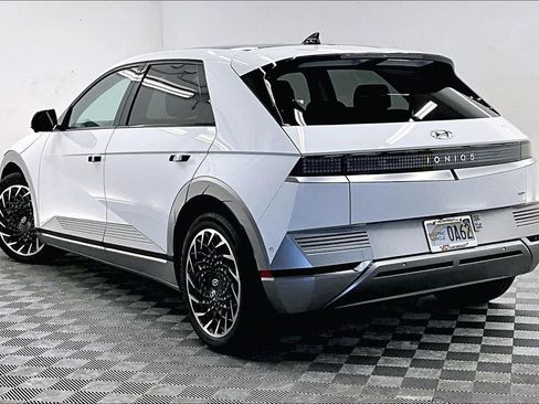 Used 2023 Hyundai Ioniq 5 Limited image 10