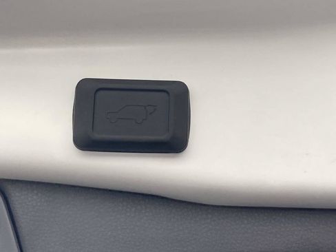 Used 2025 Toyota RAV4 XLE Premium w/ Weather Package FWD image 13