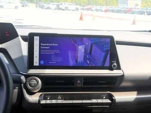Certified 2024 Toyota Prius XLE AWD/4WD image 18