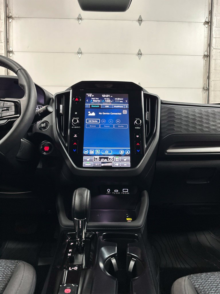 Used 2026 Subaru Forester Premium AWD/4WD image 24