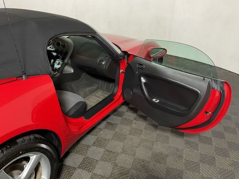 Used 2009 Pontiac Solstice Convertible w/ Preferred Package RWD image 22
