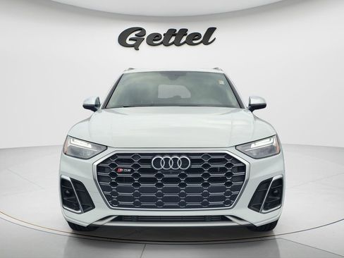 Used 2021 Audi SQ5 Premium Plus w/ Premium Plus Package AWD/4WD image 2