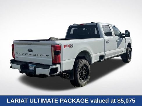 Used 2023 Ford F350 Lariat w/ Lariat Ultimate Package AWD/4WD image 3