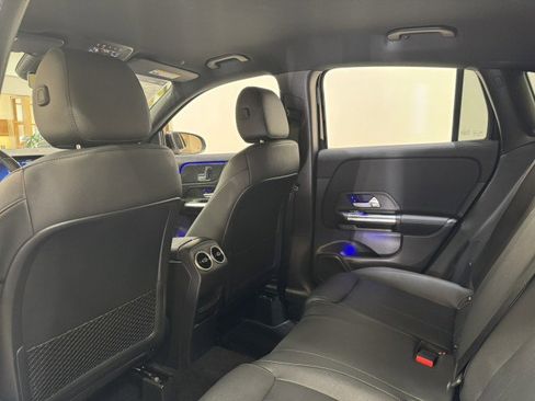 Certified 2025 Mercedes-Benz GLA 250 image 13