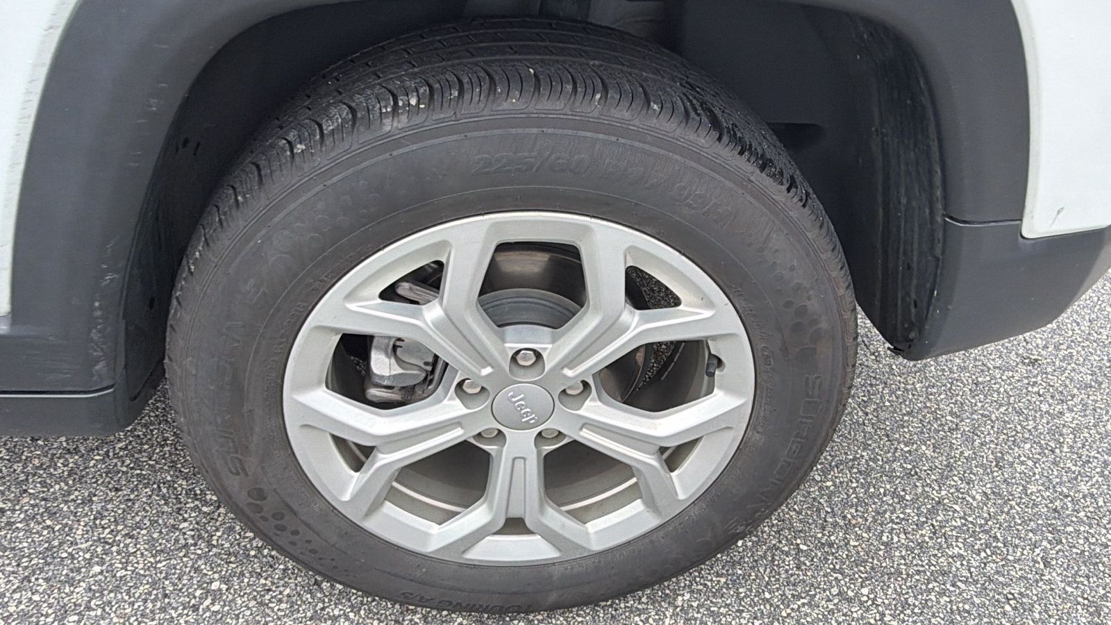 Used 2024 Jeep Compass Latitude AWD/4WD image 12