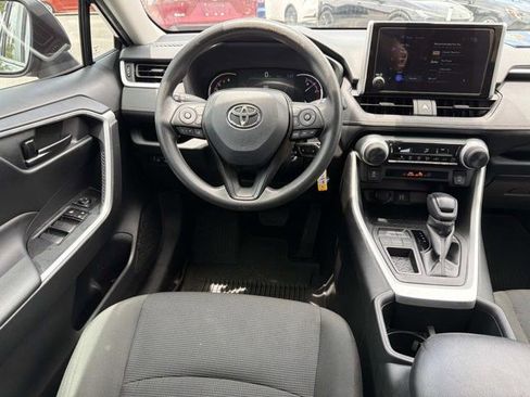 Used 2024 Toyota RAV4 LE FWD image 22