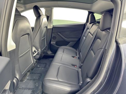 Used 2024 Tesla Model Y Performance image 43