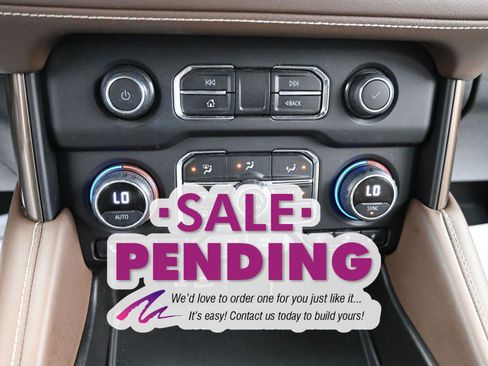 Used 2021 Chevrolet Tahoe High Country w/ Premium Package image 28