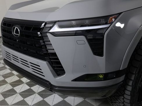 Used 2025 Lexus GX 550 image 47