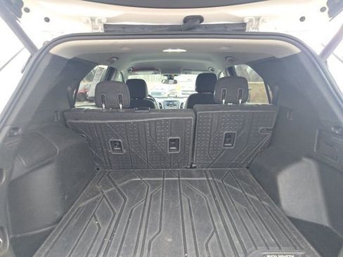 Used 2020 Chevrolet Equinox LT image 43