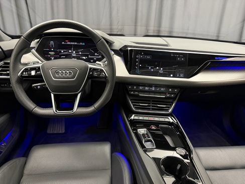 Used 2023 Audi e-tron GT Premium Plus w/ Performance Package image 15