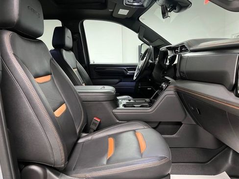 Used 2024 GMC Sierra 3500 AT4 w/ AT4 Premium Plus Package AWD/4WD image 54