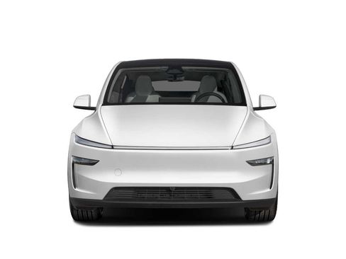 Used 2026 Tesla Model Y 2WD image 4
