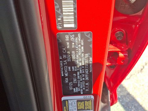 New 2025 Kia K4 EX image 16