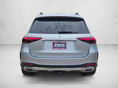 Used 2025 Mercedes-Benz GLE 450e 4MATIC image 7