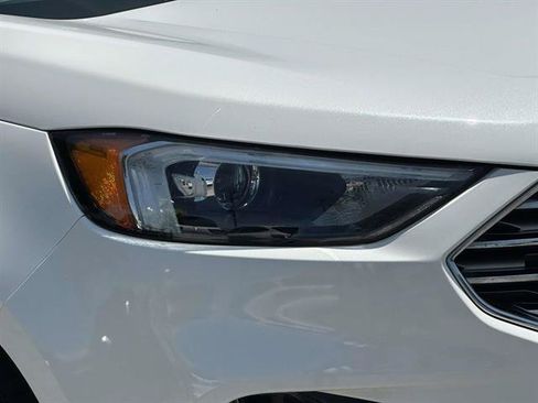 Used 2022 Ford Edge SEL w/ Convenience Package AWD/4WD image 8