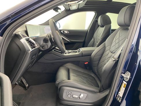 New 2026 BMW X6 xDrive40i w/ Premium Package image 4