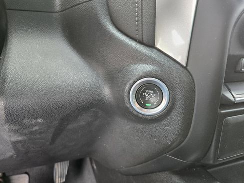 Used 2022 Chevrolet Silverado 1500 LT Trail Boss image 25