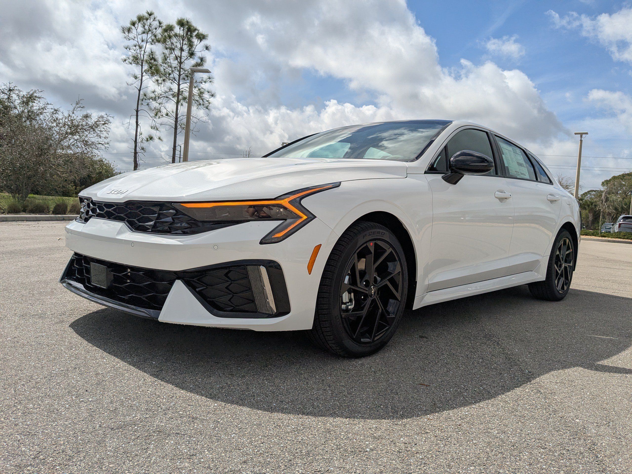 New 2026 Kia K5 GT-Line w/ GT-Line Premium Package FWD image 9