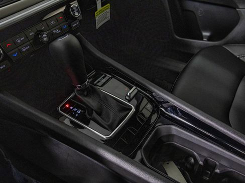 New 2026 Jeep Compass Limited image 23