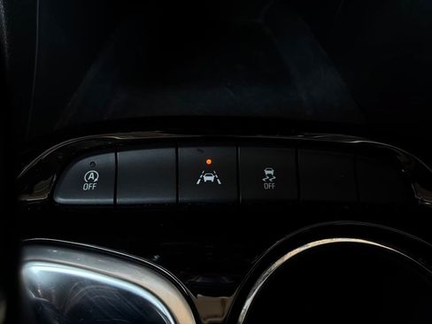 Used 2025 Buick Encore GX Preferred FWD image 23