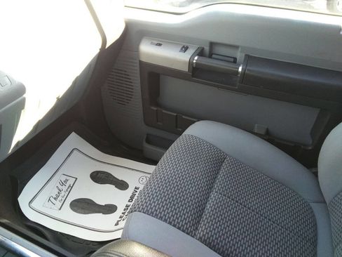 Used 2014 Ford F250 XLT image 28